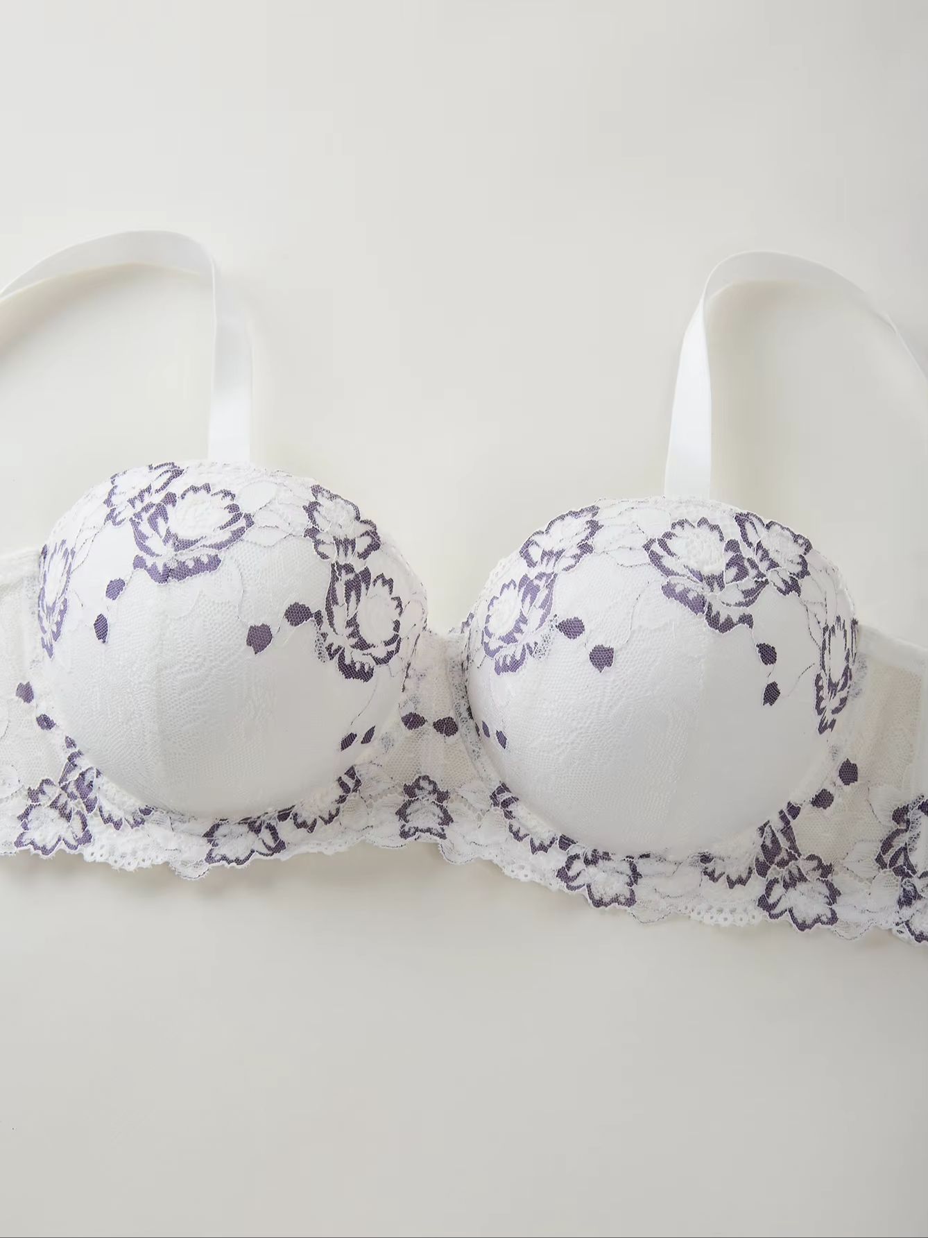 Plus Size Lace & Embroidery Wo - Minimizer Bra Women review and price
